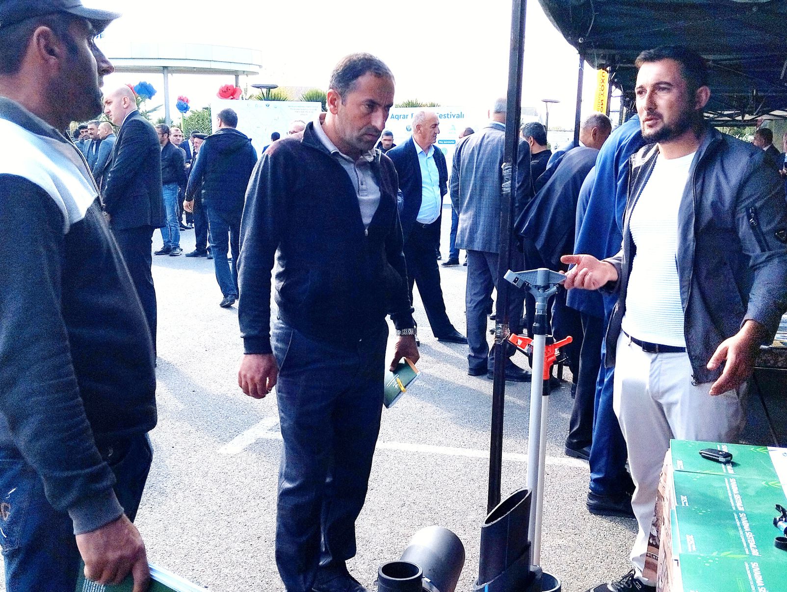 Agrodrip Şəkidə stendlə təmsil olunub